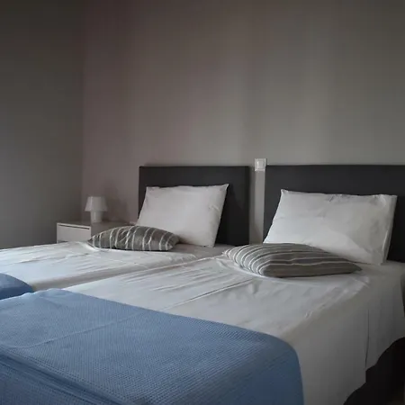 Tsonas Apartament *